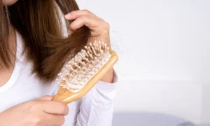 Diradamento dei capelli le differenze tra uomo e donna