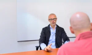 Come arrivare pronto al tuo trattamento di tricopigmentazione
